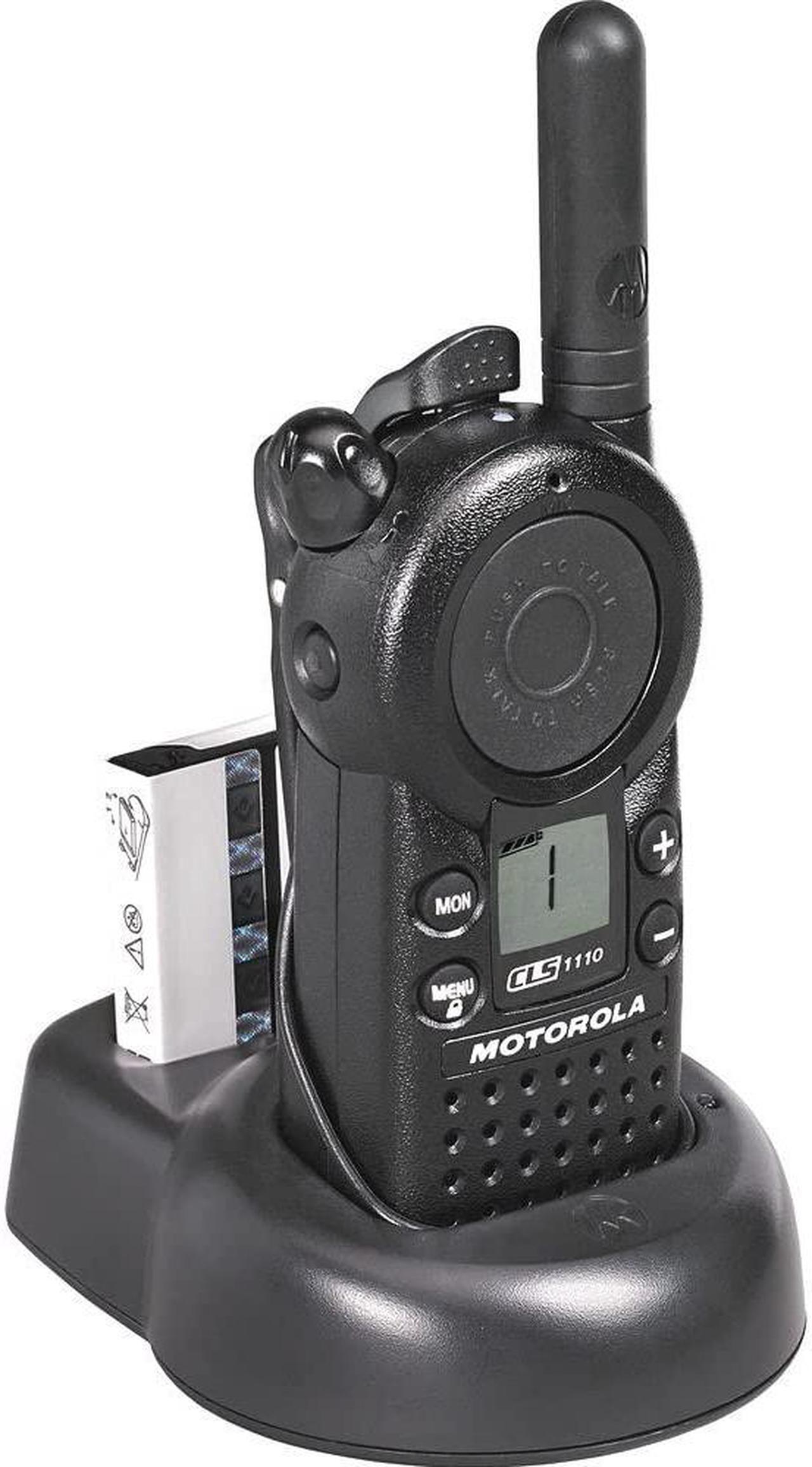 Alt view image 3 of 4 - 2 x Motorola CLS1110 UHF 1W 1-Channel 2-Way Radio - 2 Pack With Mic Bundle