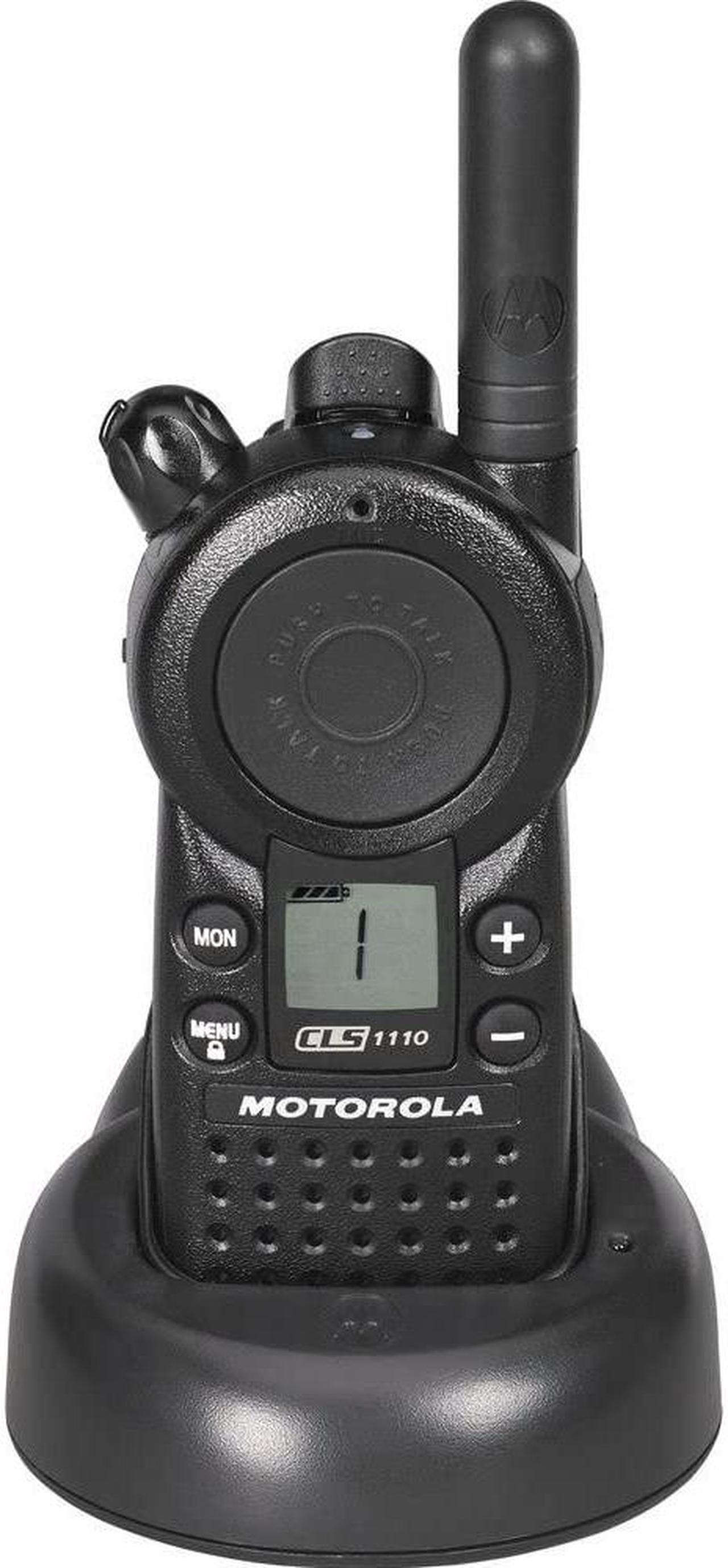 Alt view image 4 of 4 - 2 x Motorola CLS1110 UHF 1W 1-Channel 2-Way Radio - 2 Pack With Mic Bundle