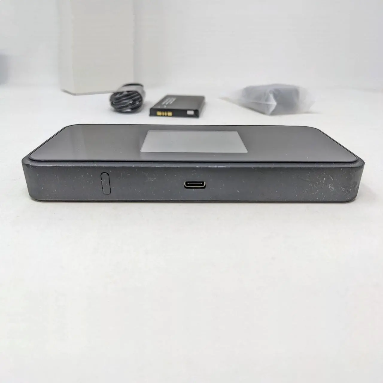Alt view image 3 of 6 - Grade B Inseego MiFi M2000 5G and 4G LTE Hotspot All Day Battery Life WiFi 6 Technology For T-Mobile - Black