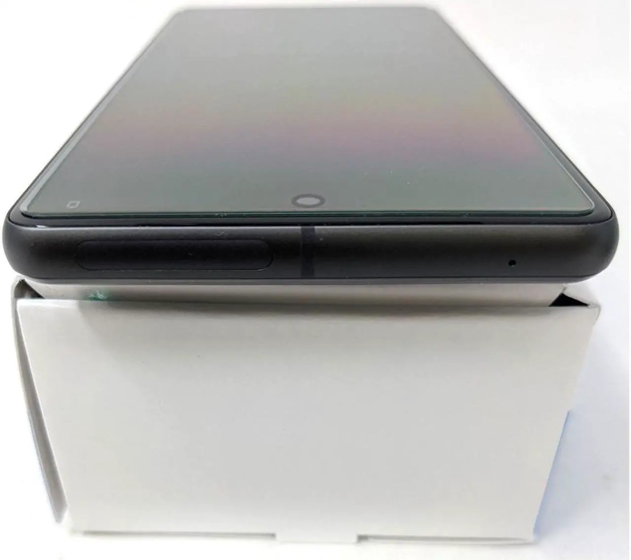Alt view image 6 of 6 - Google Pixel 7 GVU6C 128GB Xfinity Only 6.3 in 8GB RAM Smartphone - Black - Like New
