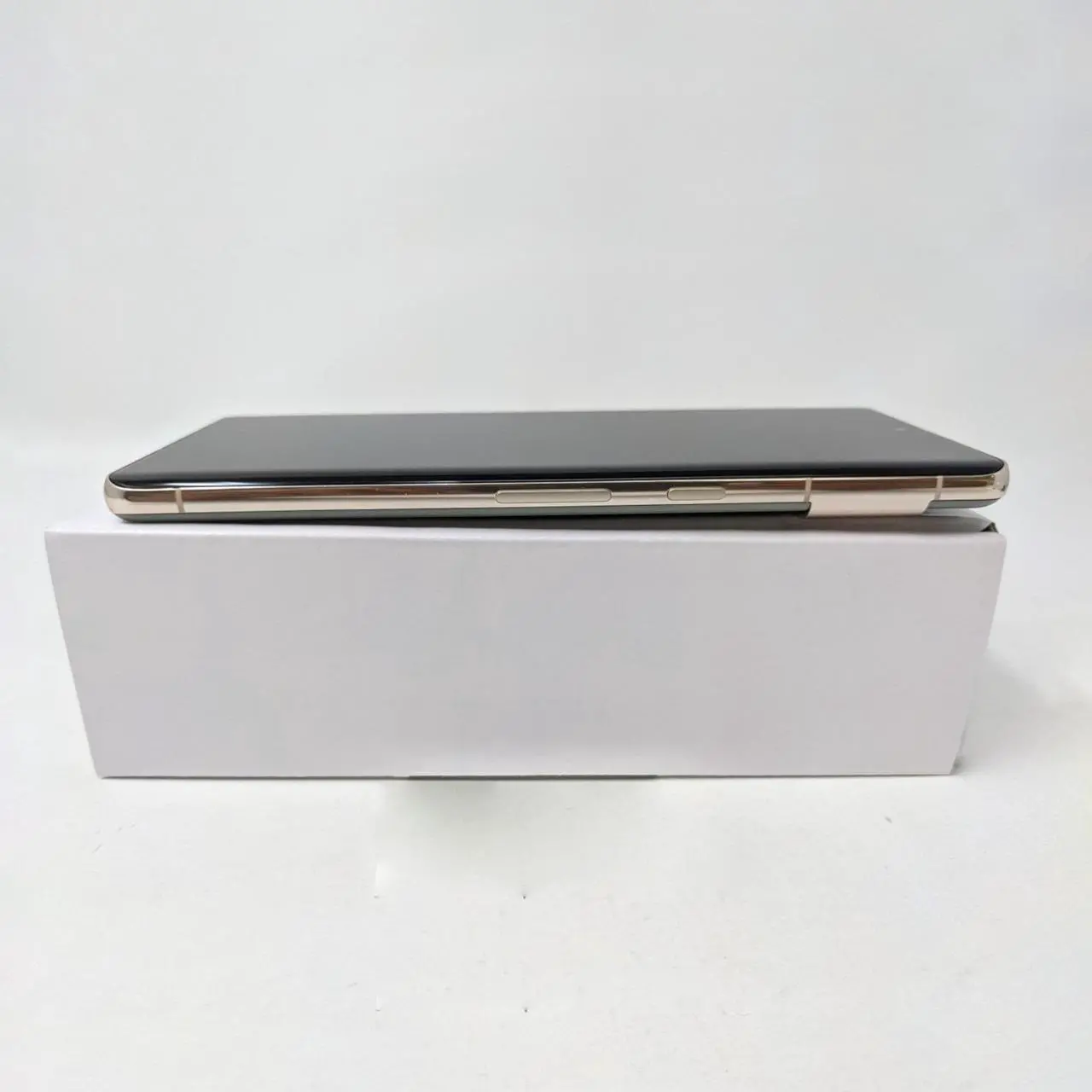 Alt view image 5 of 6 - Google Pixel 7 Pro 5G GE2AE 128GB Factory Unlocked 6.7 in 12GB RAM Smartphone - Hazel - Good