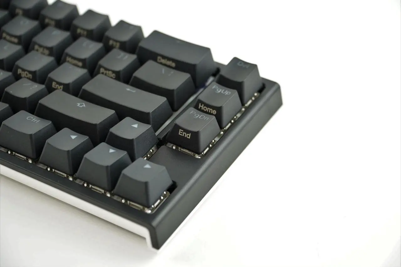 Ducky One 2 SF Mechanical Keyboard - Thumbnail 2