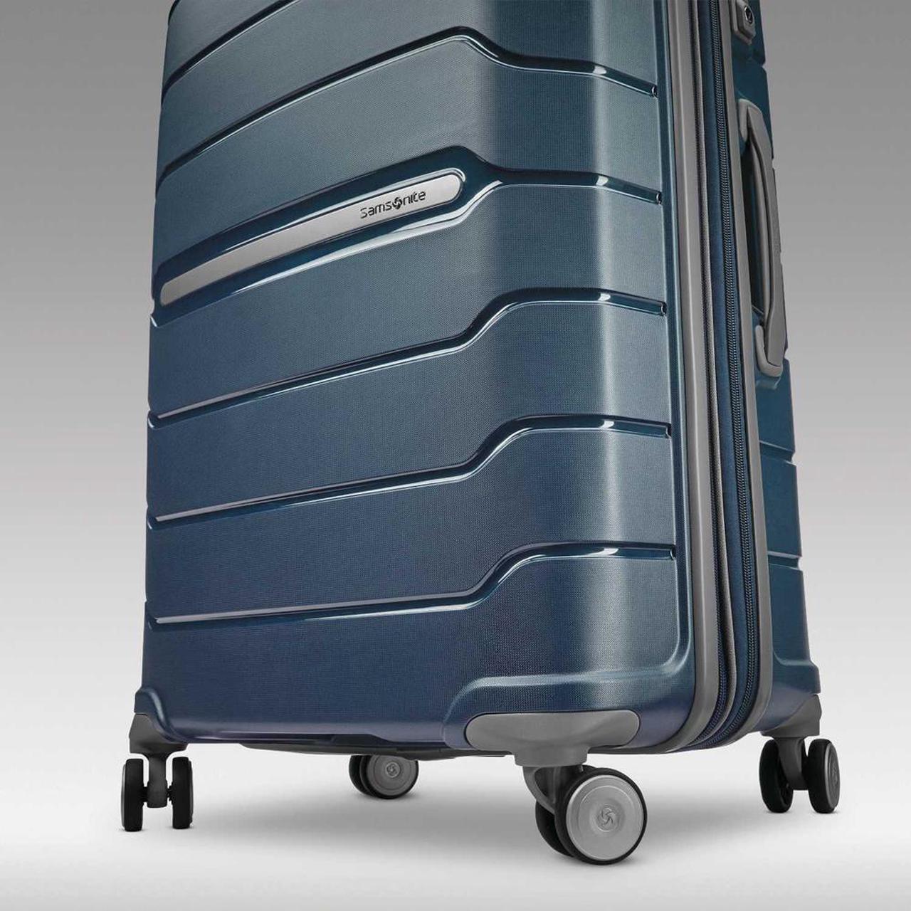 Alt view image 8 of 9 - Samsonite Freeform 24" Hardside Spinner Luggage