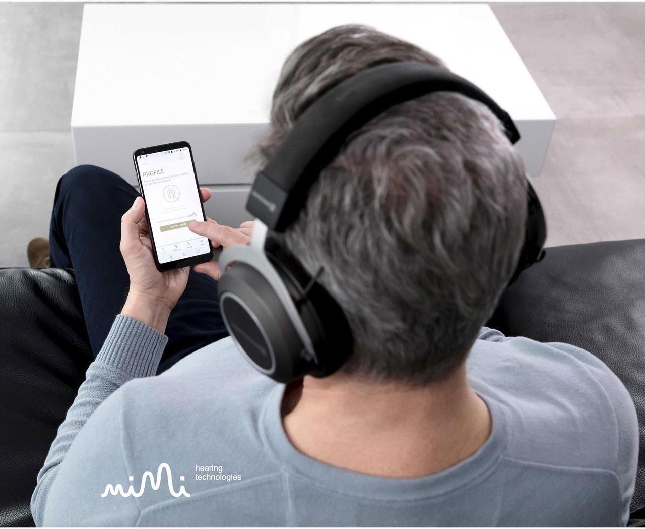 Alt view image 3 of 11 - Beyerdynamic Amiron Wireless High-end Tesla Bluetooth® headphones with sound personalization (closed)