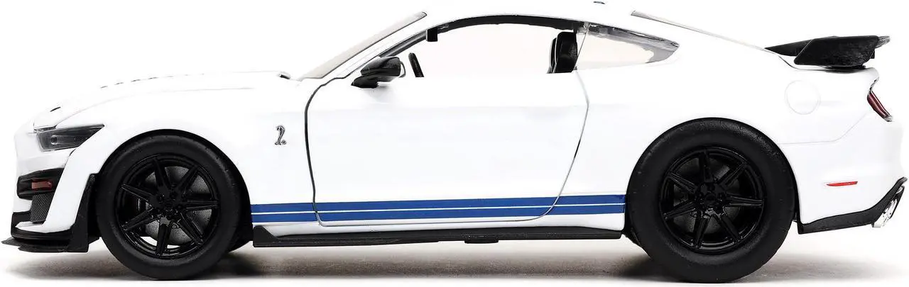 Alt view image 3 of 6 - 2020 Ford Mustang Shelby GT500 White with Blue Stripes "Bigtime Muscle" Series 1/24 Diecast Model Car by Jada