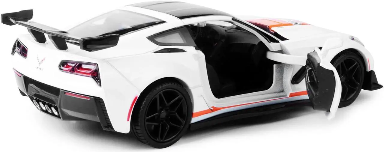 Alt view image 6 of 7 - Motormax 79657 2019 Chevrolet Corvette ZR1 No.22 Gulf Oil Stripes Top 1 by 24 Diecast Model Car - White, Orange & Black