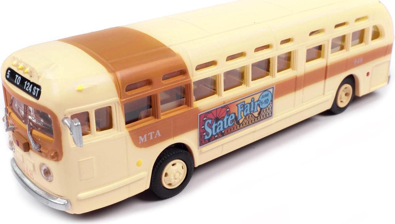 Alt view image 2 of 5 - GMC PD-4103 Transit Bus #948 Beige "MTA Miami" 1/87 (HO) Scale Model by Classic Metal Works