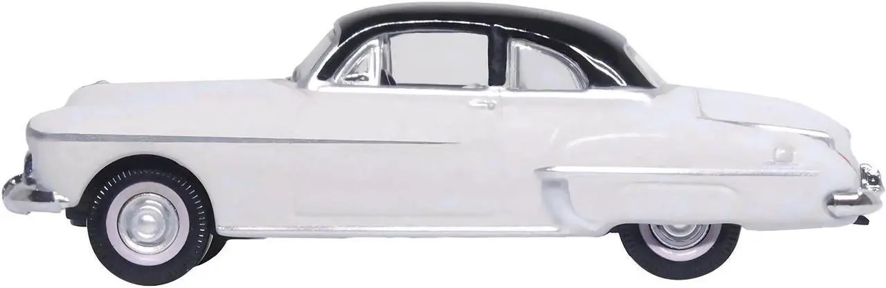 Alt view image 2 of 4 - 1950 Oldsmobile Rocket 88 Coupe Marol Gray with Black Top 1/87 (HO) Scale Diecast Model Car by Oxford Diecast