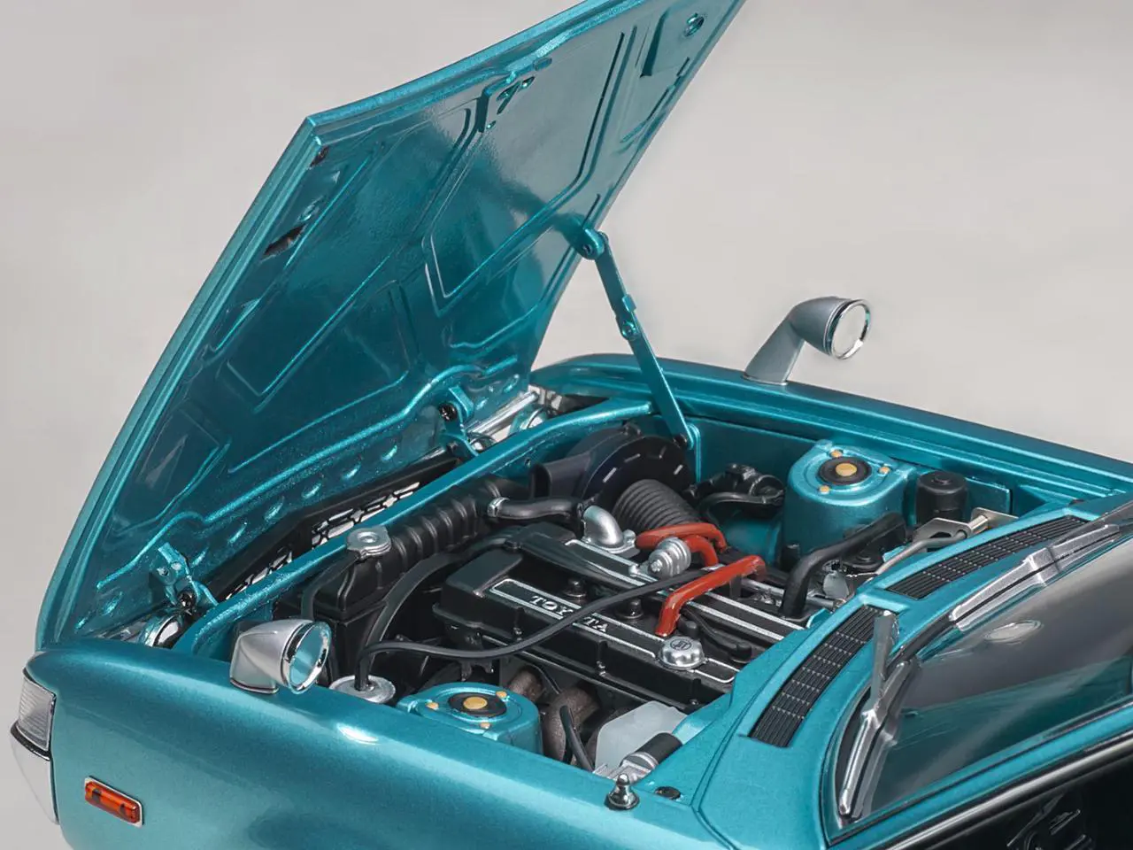 Alt view image 3 of 9 - 1973 Toyota Celica Liftback 2000GT (RA25) RHD (Right Hand Drive) Turquoise Blue Metallic 1/18 Model Car by Autoart