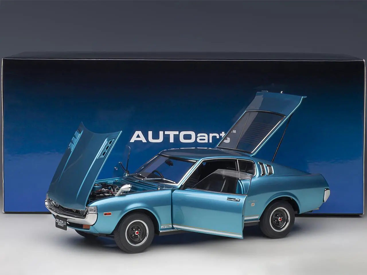 Alt view image 6 of 9 - 1973 Toyota Celica Liftback 2000GT (RA25) RHD (Right Hand Drive) Turquoise Blue Metallic 1/18 Model Car by Autoart