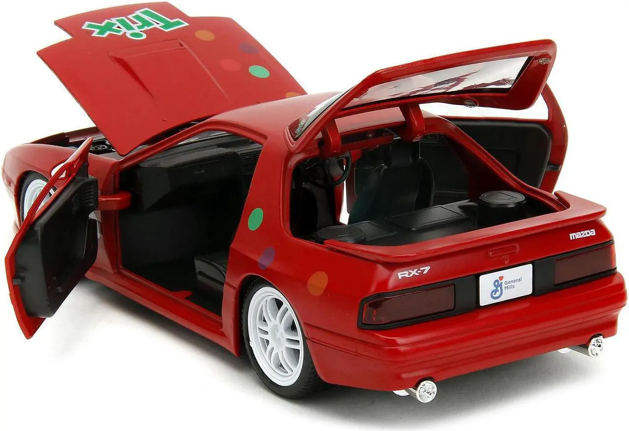 Alt view image 4 of 6 - 1985 Mazda RX-7 RHD Red w/Graphics and Trix Rabbit Figure "Trix Cereal" "Hollywood Rides" Series 1/24 Diecast Model Car by Jada