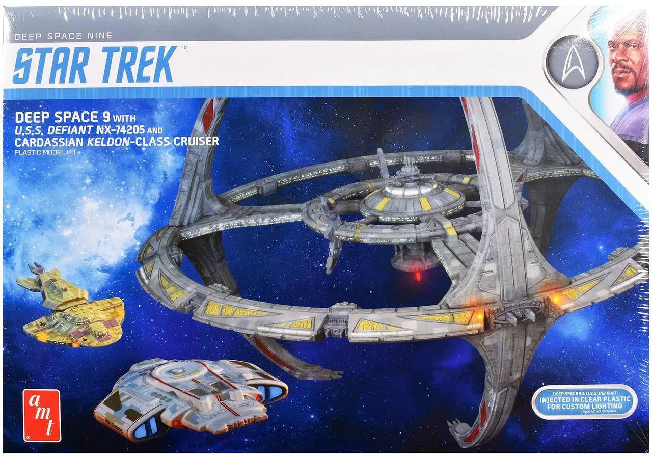 Main image of Skill 2 Model Kit Deep Space 9 Space Station with USS Space Ship and Cadassian Keldon-Class Cruiser 1/3300 Scale Model by AMT