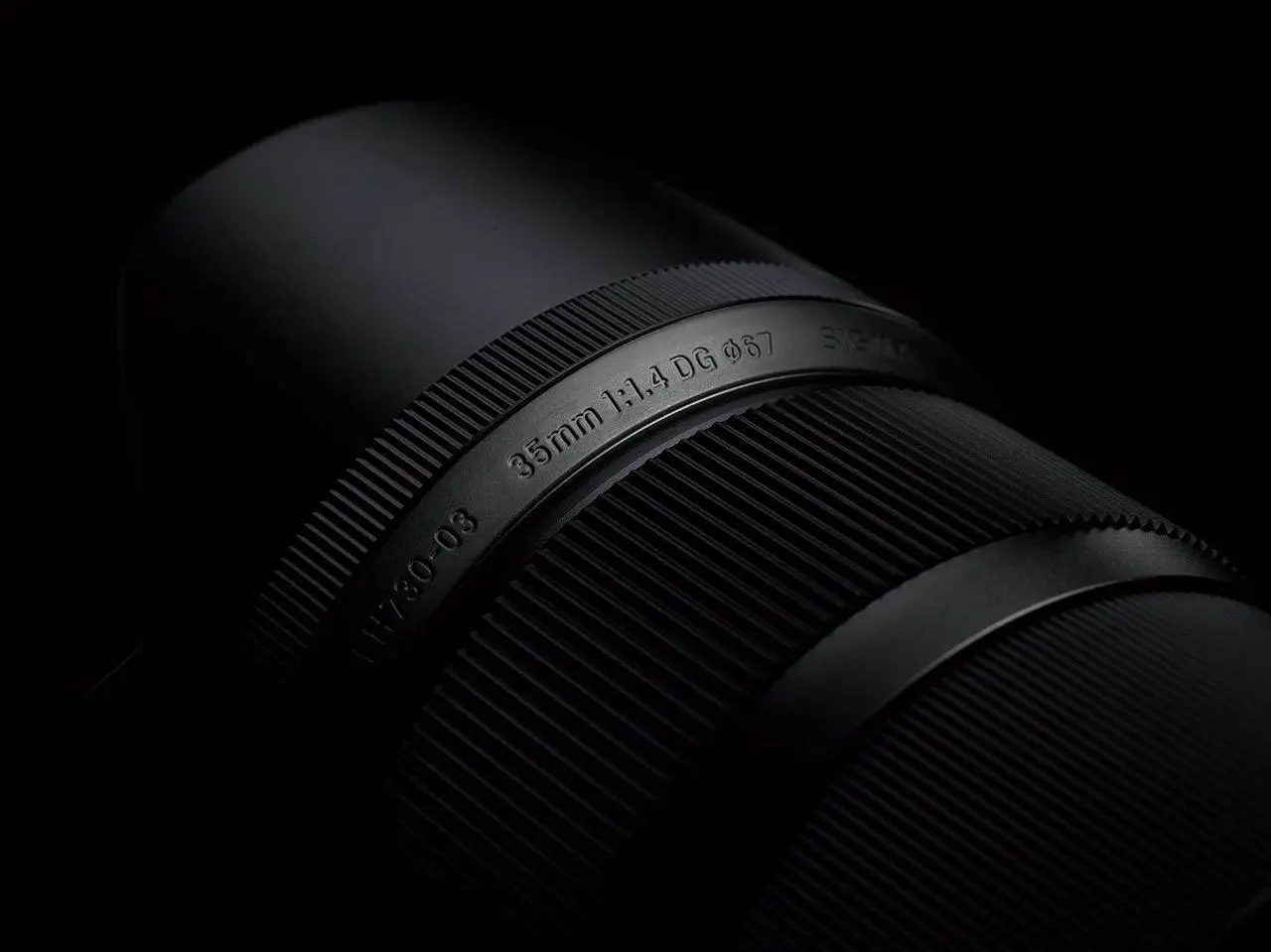 Alt view image 6 of 20 - Sigma 35mm F1.4 ART DG HSM Lens for Canon (340101)