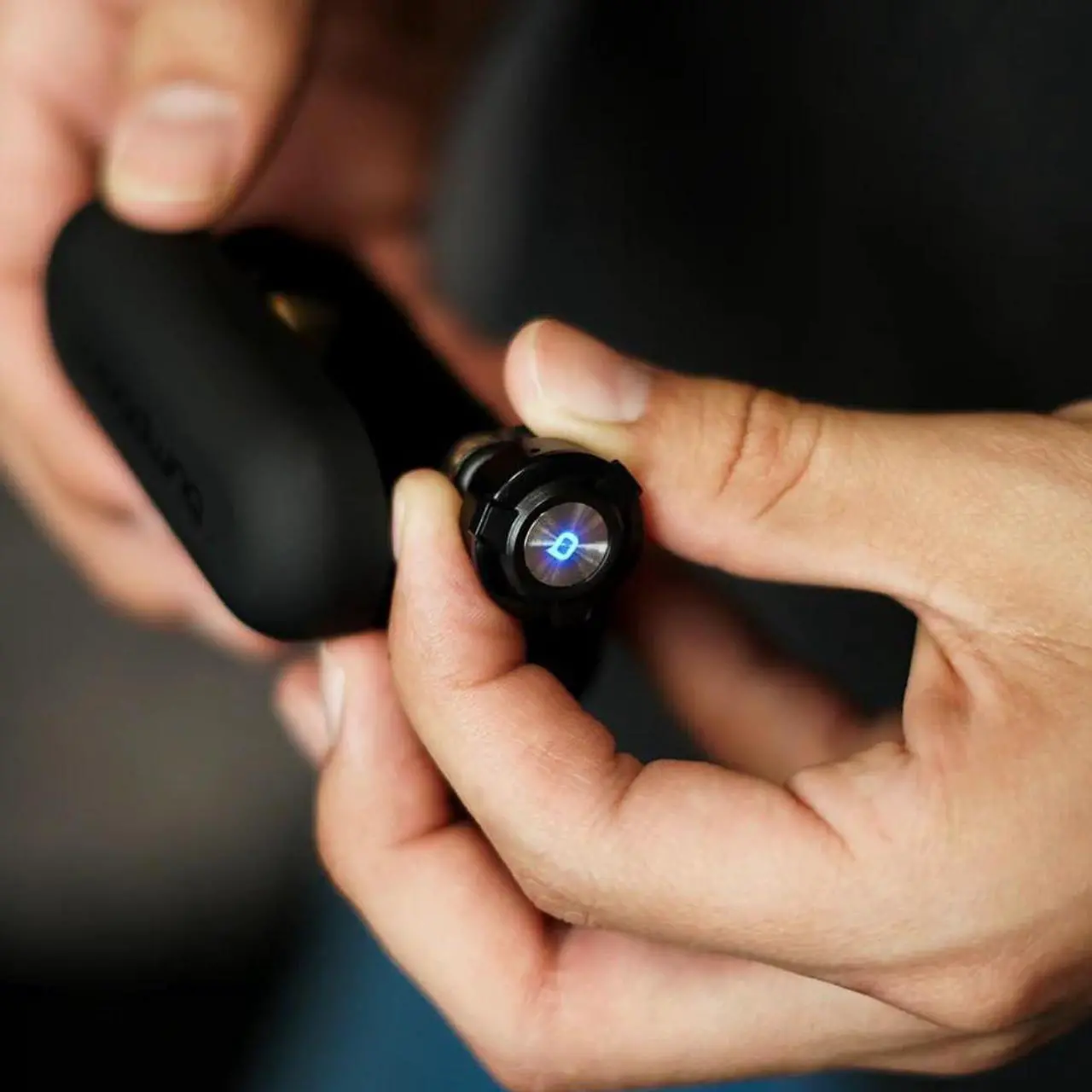 Alt view image 4 of 4 - Bumpboxx Bumpbuds Wireless Ear Buds - Black