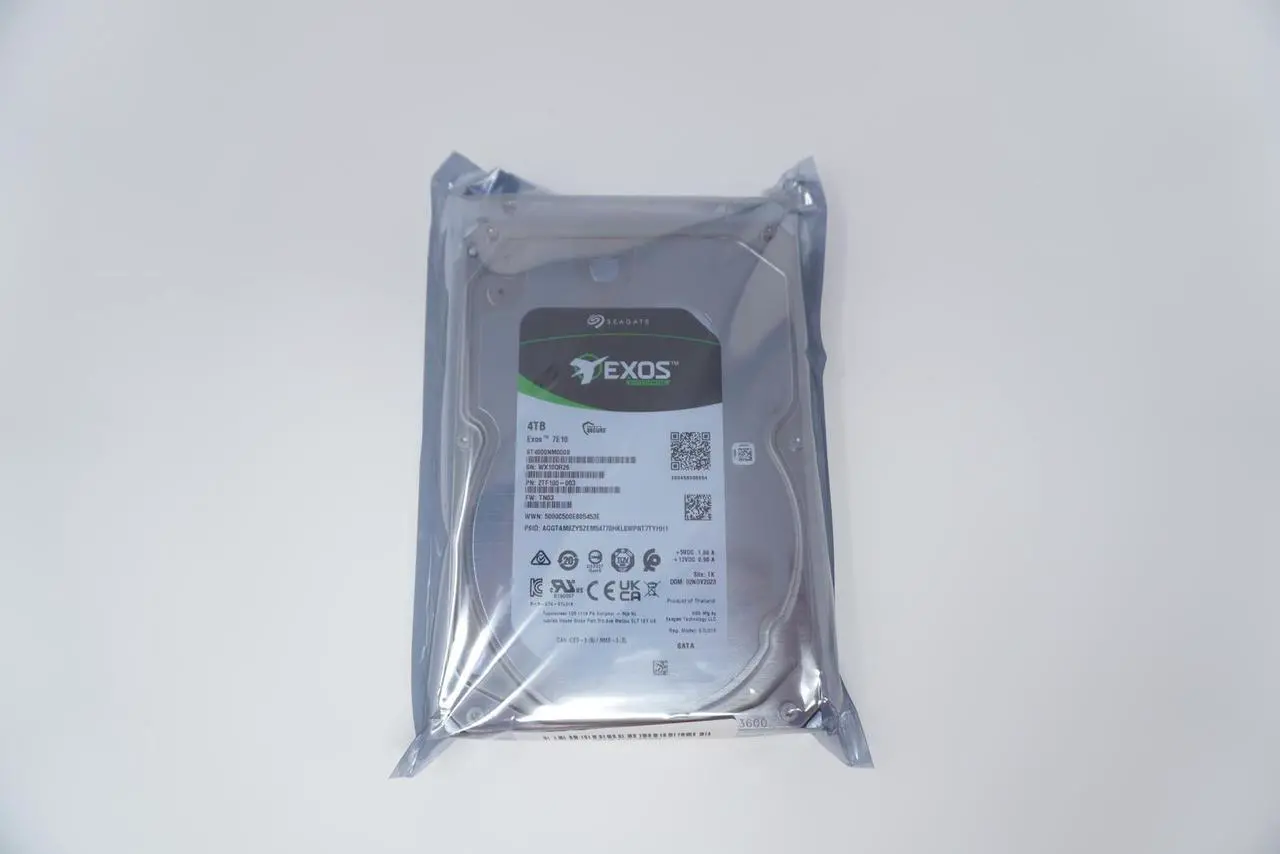 Main image of ST4000NM000B Seagate Exos 7E10 4TB 3.5" SATA 7.2K RPM 6Gb Hard Drive 2TF100-003