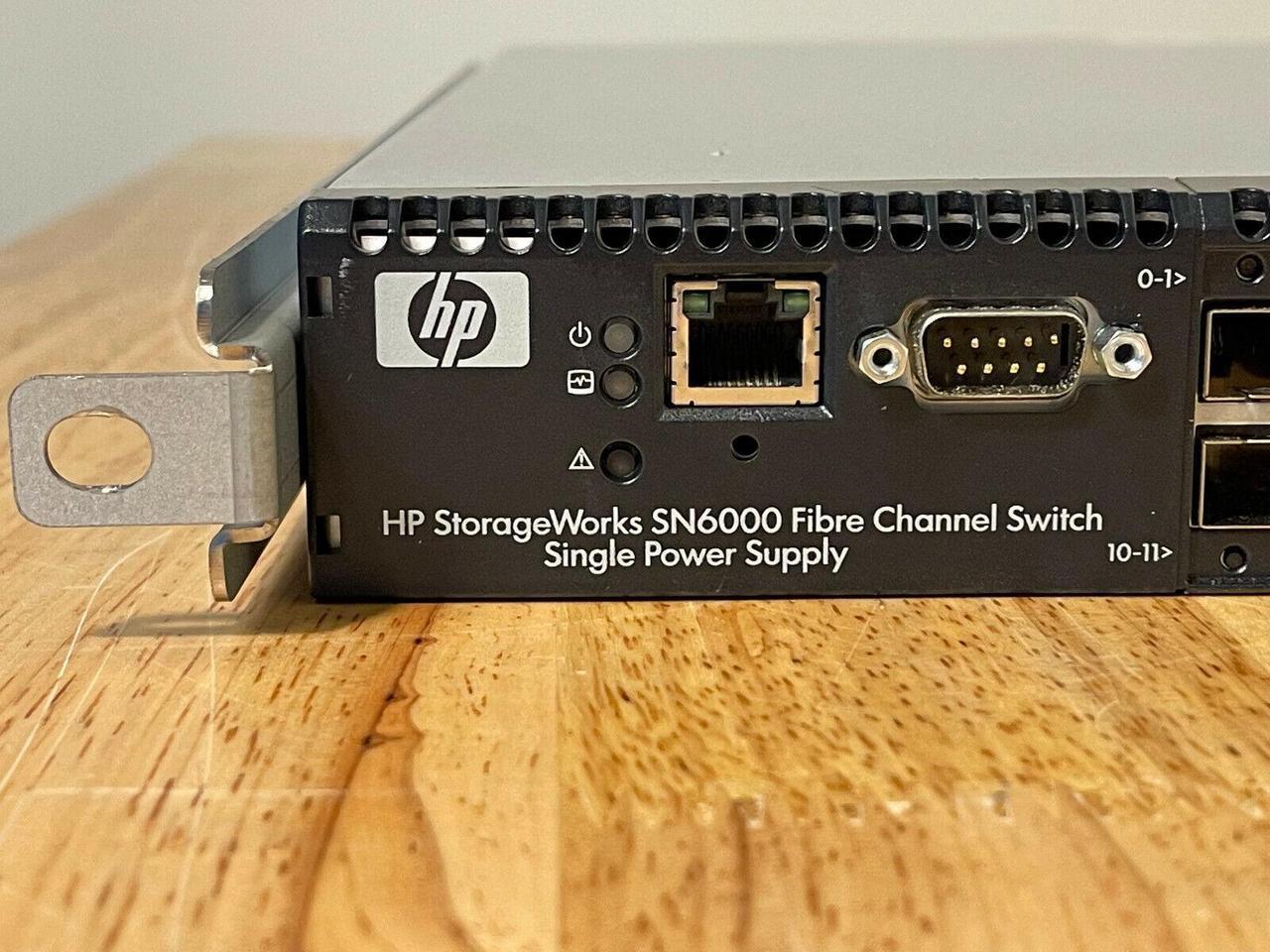 Main image of HP StorageWorks SN6000 Stackable 8Gb Fibre Channel Switch 20x SFP 4x XPAK No PSU