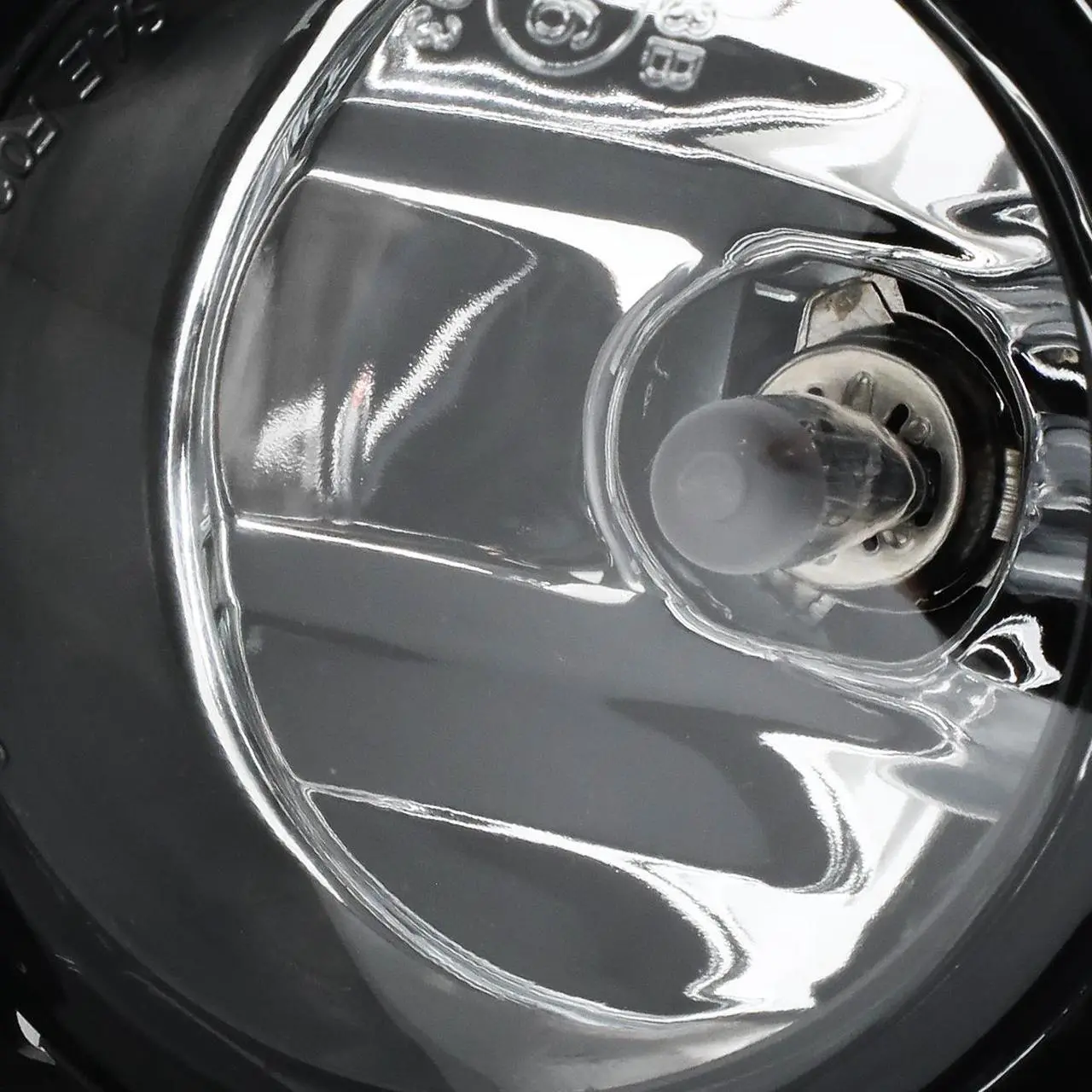Alt view image 3 of 5 - DNA Motoring FL-OEM-0053L For 2005 to 2018 Nissan Frontier Front Bumper Fog Light Lamp Factory Style Left Side 06 07 08 09 10 11 12 13 14 15 16 17