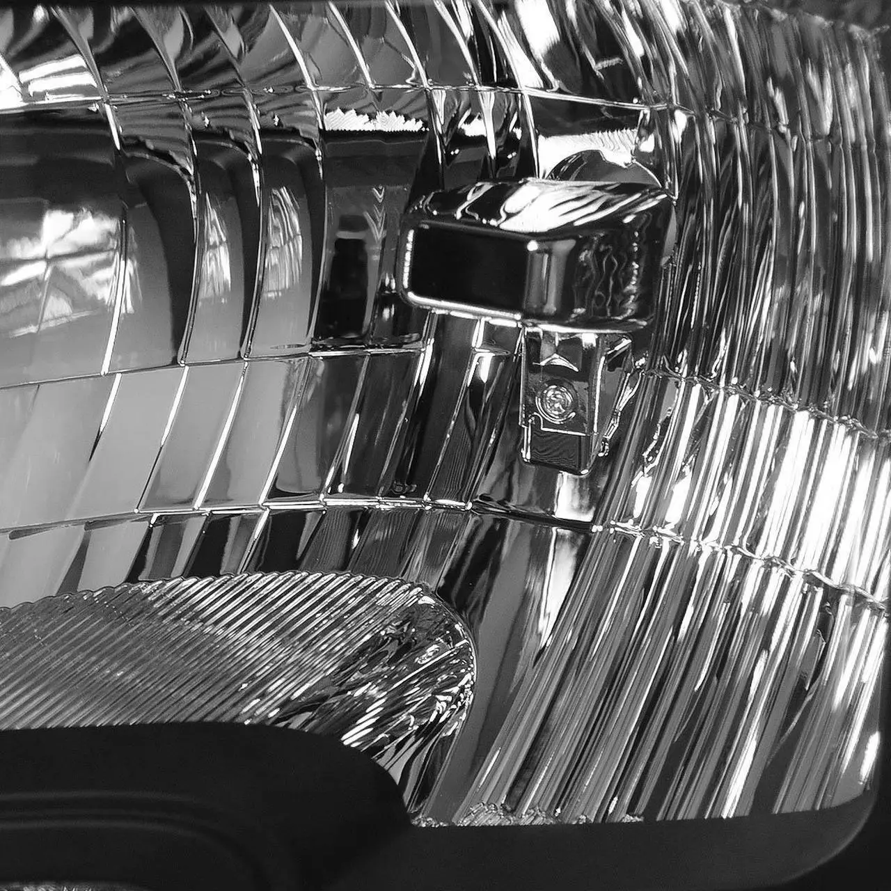 Alt view image 2 of 5 - DNA Motoring HL-OH-F1509-BK-CL1 For 2009 to 2014 Ford F150 OE Style Headlight Black Housing Clear Corner Headlamp -12 Gen 10 11 12 13 Left + Right