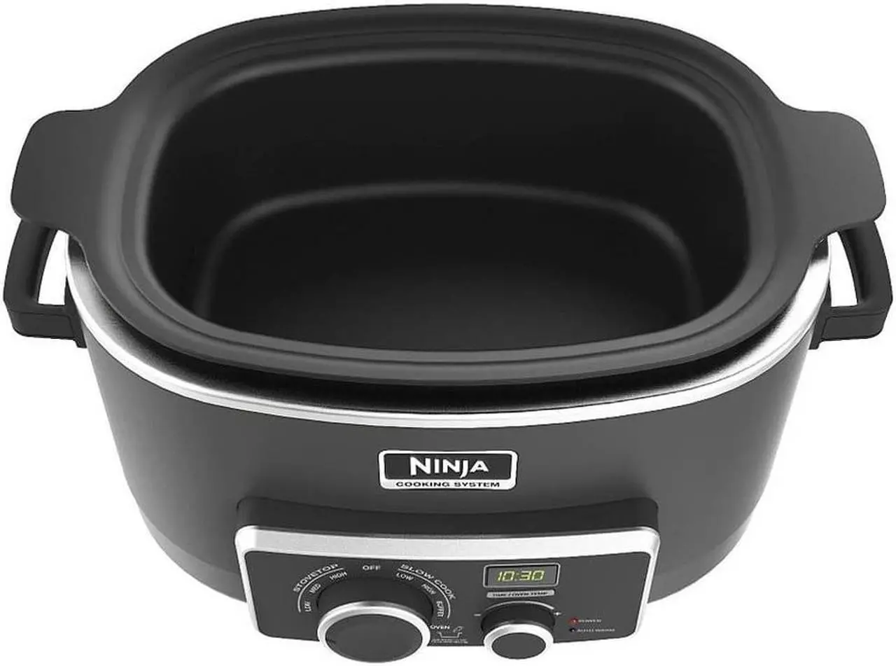Alt view image 3 of 12 - Ninja MC751 3-in-1 Cooking System with Triple Fusion Heat Technology
