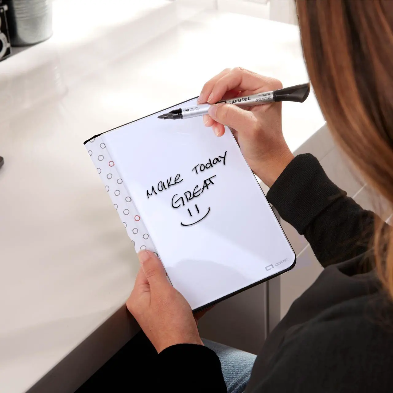 Alt view image 2 of 7 - Quartet Glass Portable Dry-Erase Pad: 5 in. x 8 in. (Black) - OEM