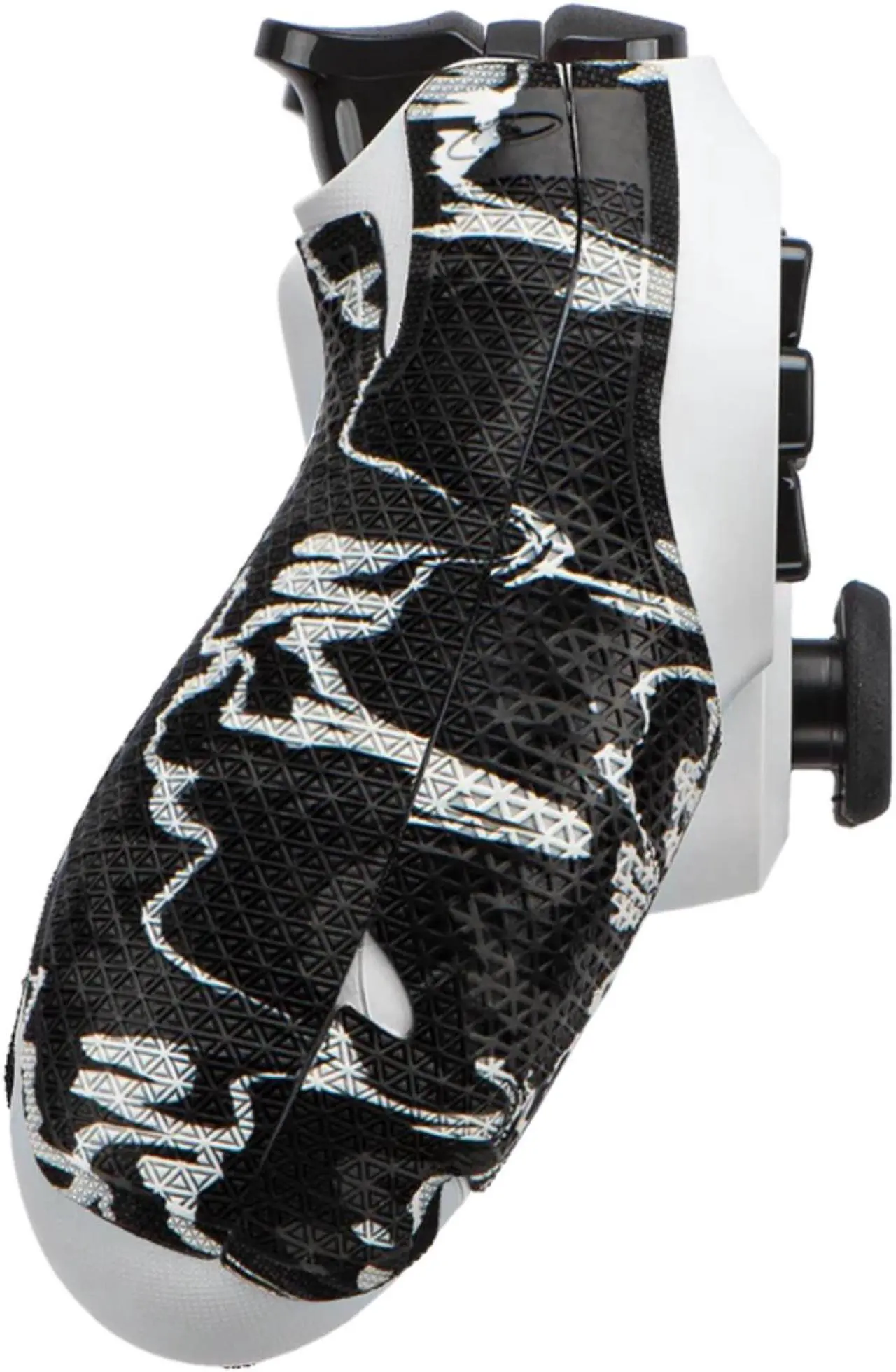 Alt view image 6 of 6 - Lizard Skins DSP PS4 Controller Grip: 0.5 mm thick (Black Camo)