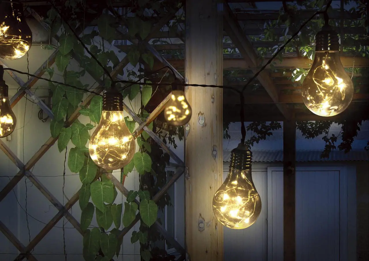 Alt view image 4 of 6 - Solar Powered 64 in LED String Lights (2-Pack)