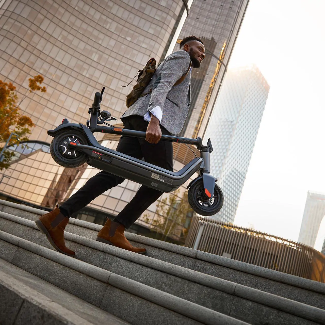 Alt view image 7 of 7 - NIU Electric Scooter Adult KQi3 Pro, Long Range 31 Miles, 20mph speed, Black