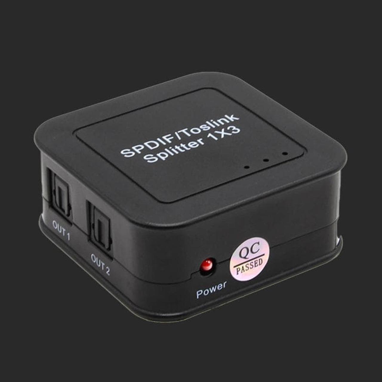 1Pcs Portable Mini SPDIF TOSLINK Fiber Divider Digital Optical 1x3 1 Input 3 Output Audio Splitter Adapter With Power Plug