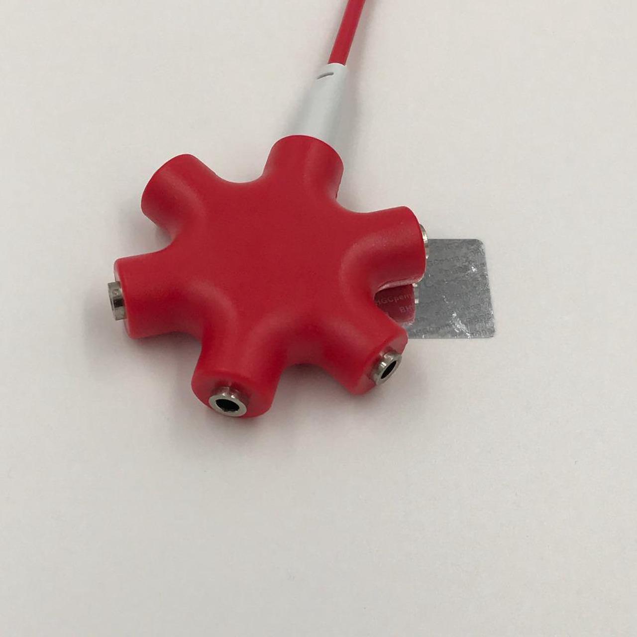 Alt view image 6 of 6 - 1Pcs 3.5mm to Multi 3.5mm Splitter 6 Ports Eaphone Adapter Music Share For Phone Tablet 1Pcs