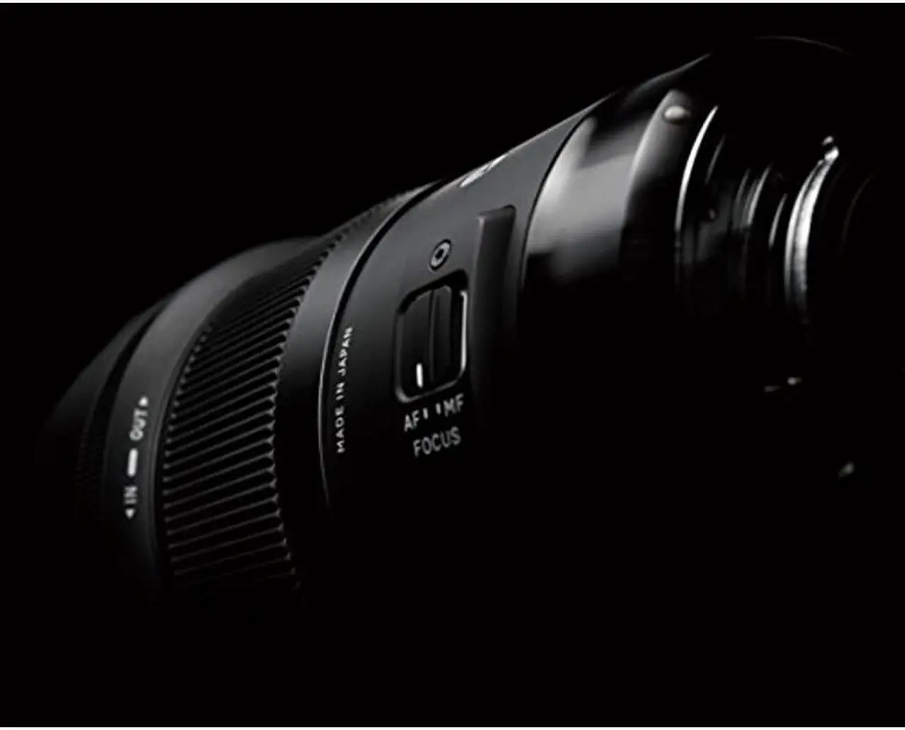 Alt view image 14 of 20 - Sigma 35mm F1.4 ART DG HSM Lens for Canon (340101)