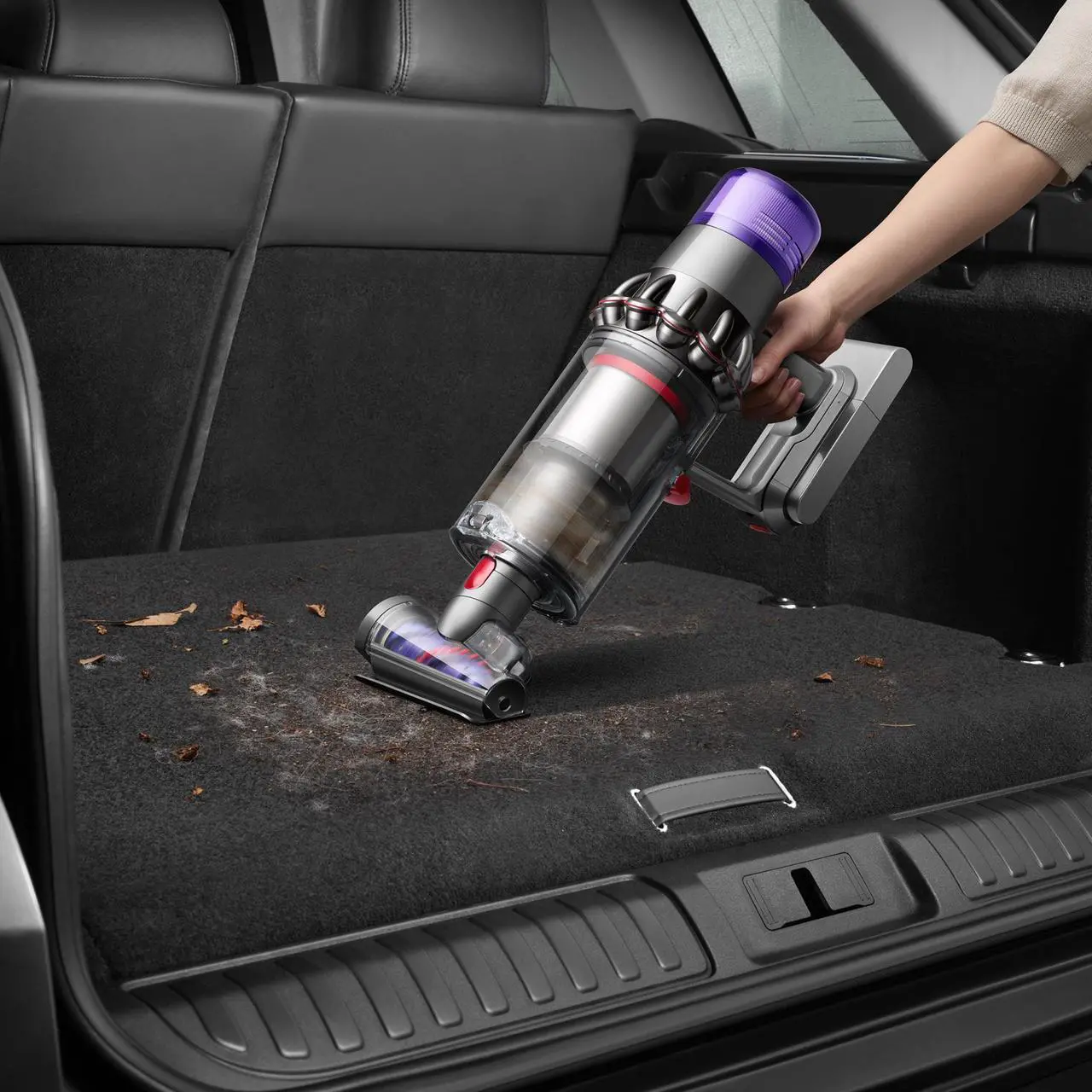 Alt view image 6 of 7 - Dyson V11 Complete Cordless Vacuum Cleaner | Iron
