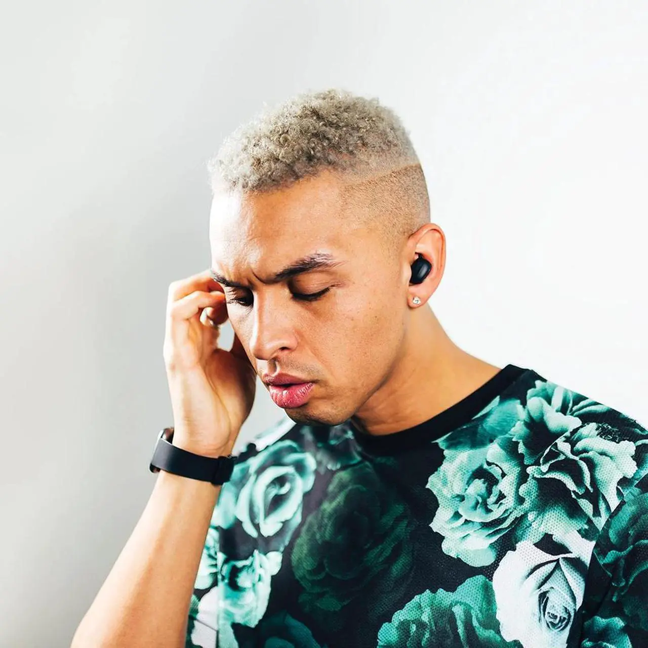 Alt view image 10 of 10 - Wicked Audio WITW3050 Torc True Wireless Earbuds