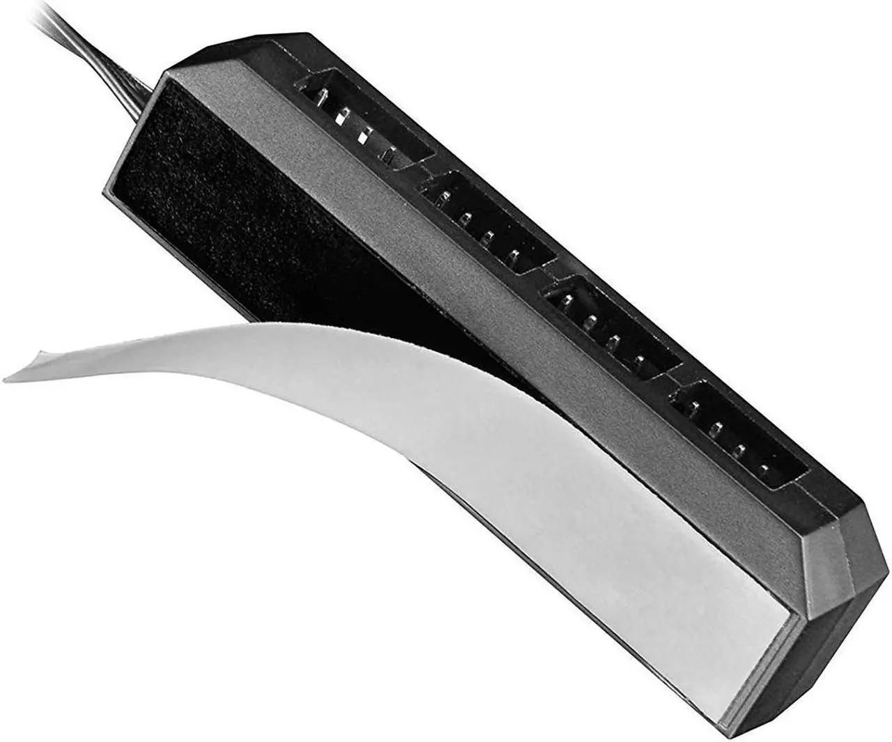 Alt view image 3 of 8 - DEEPCOOL FH-04 PWM Fan Hub, Supports up to 4 Fans (3-pin or 4-pin), Occupying only One 4-pin Motherboard Header (System Fan or CPU Fan)
