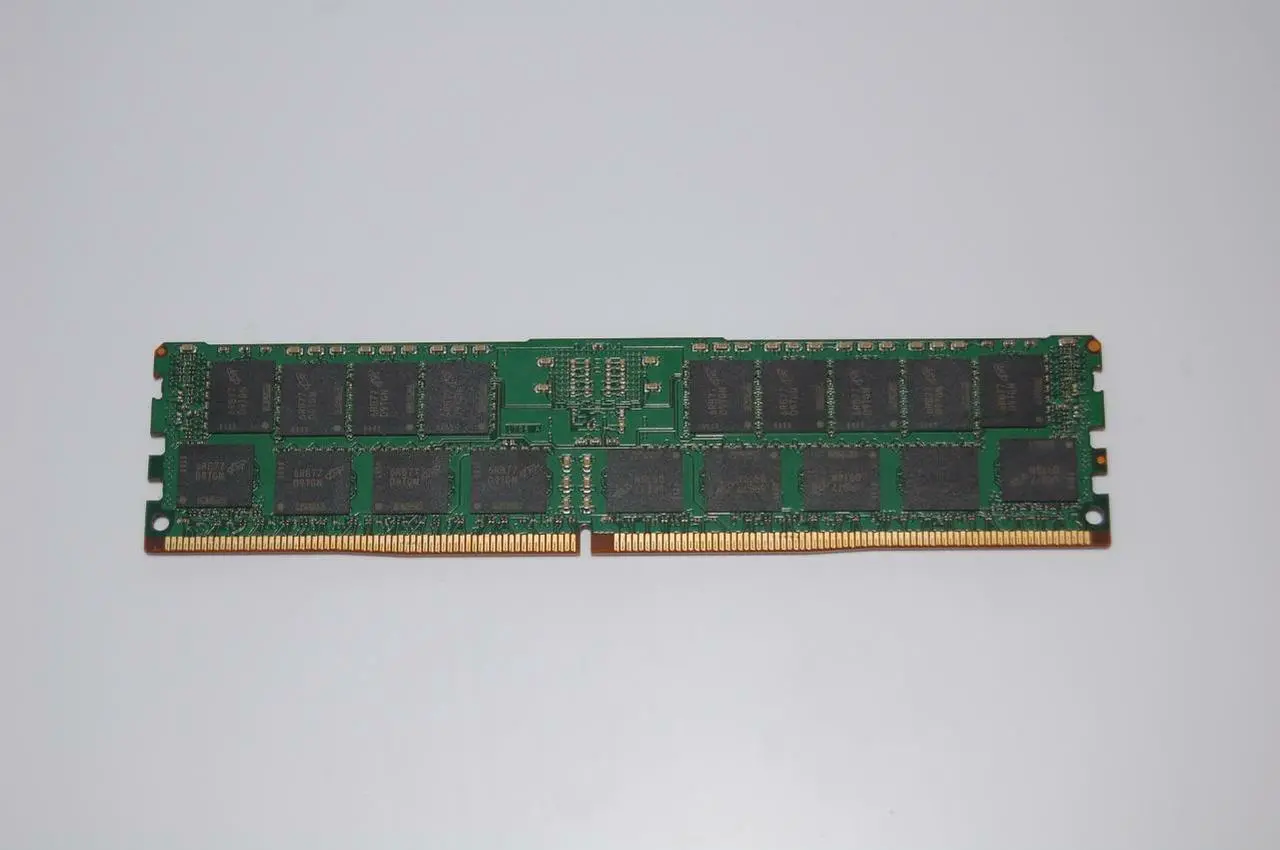 Alt view image 3 of 5 - Micron/Crucial 16GB (1 x 16GB) PC4-2666V 2RX4 CL19 1.2V ECC DDR4 Memory CT16G4RFD4266 (MTA36ASF2G72PZ-2G6E1) 1