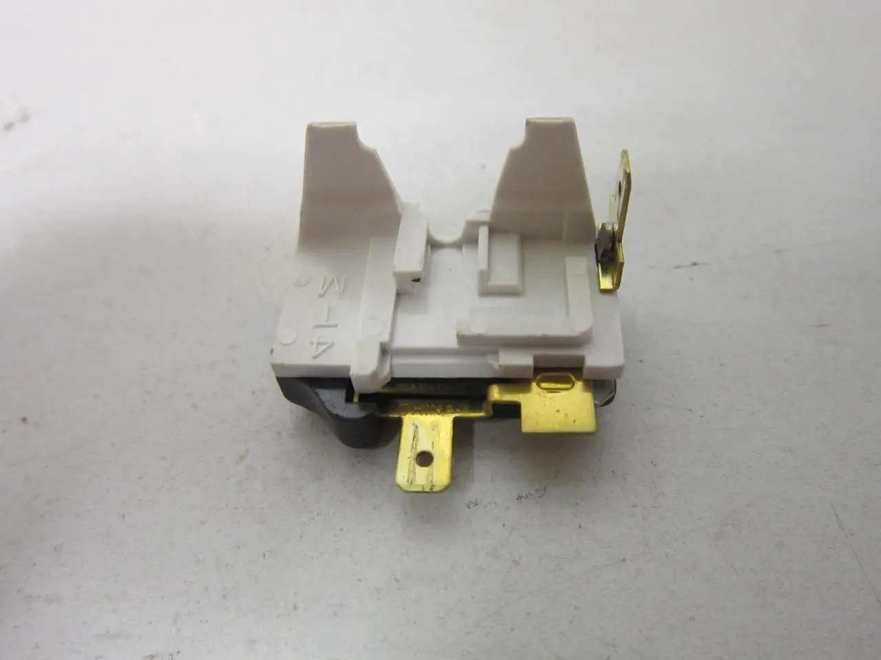 Alt view image 2 of 4 - Samsung DA34-00004D Overload Protector (OEM)
