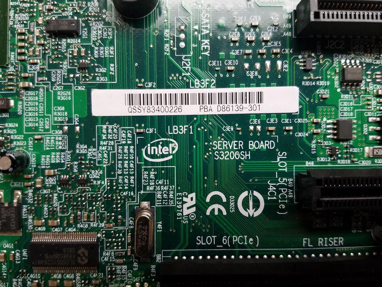Alt view image 9 of 9 - INTEL S3200Sh Ssi Teb Entry Server Board  Socket 775  1333Mhz Fsb  8Gb (Max) Ddr2 Sdram Support