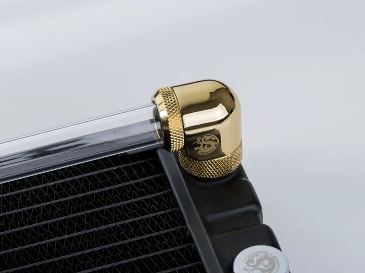 Alt view image 3 of 4 - Bitspower True Brass Enhance Rotary G1/4" 90-Degree Multi-Link Adapter For OD 14MM