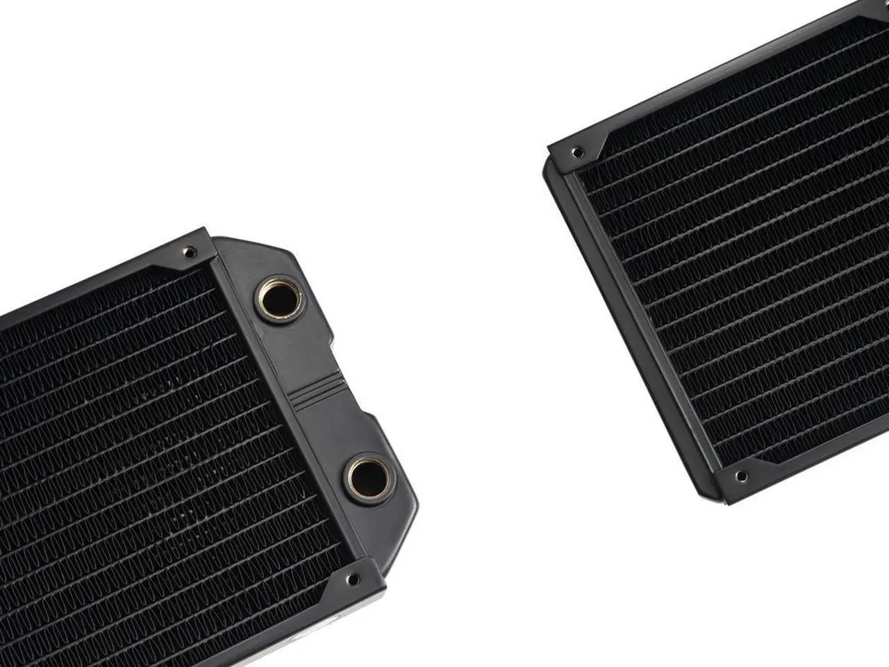 Alt view image 3 of 4 - Bitspower Leviathan II 280 Radiator with Single Wave Fins (Thickness 27mm)