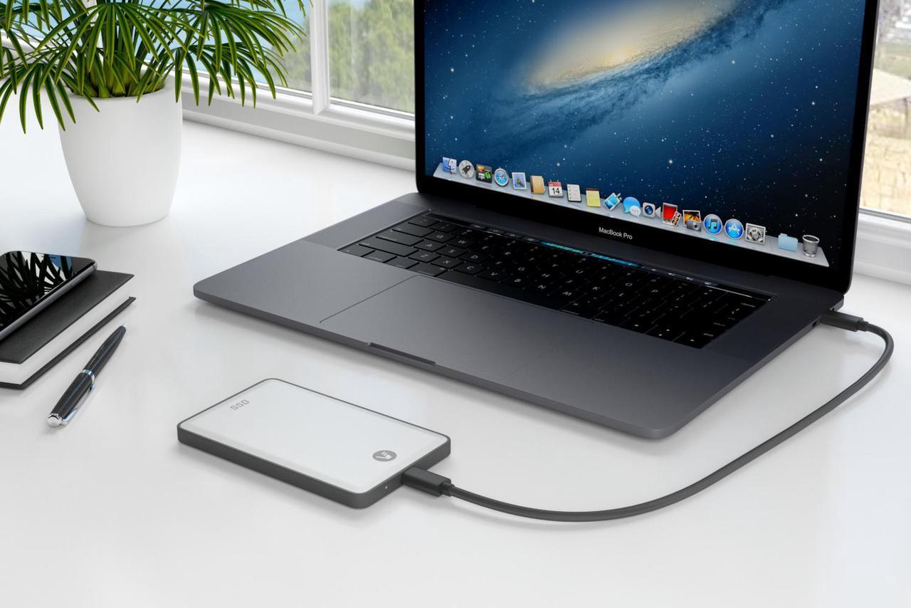 Alt view image 6 of 6 - VectoTech Rapid 4TB External SSD USB-C Portable Solid State Drive (USB 3.1 Gen 2)