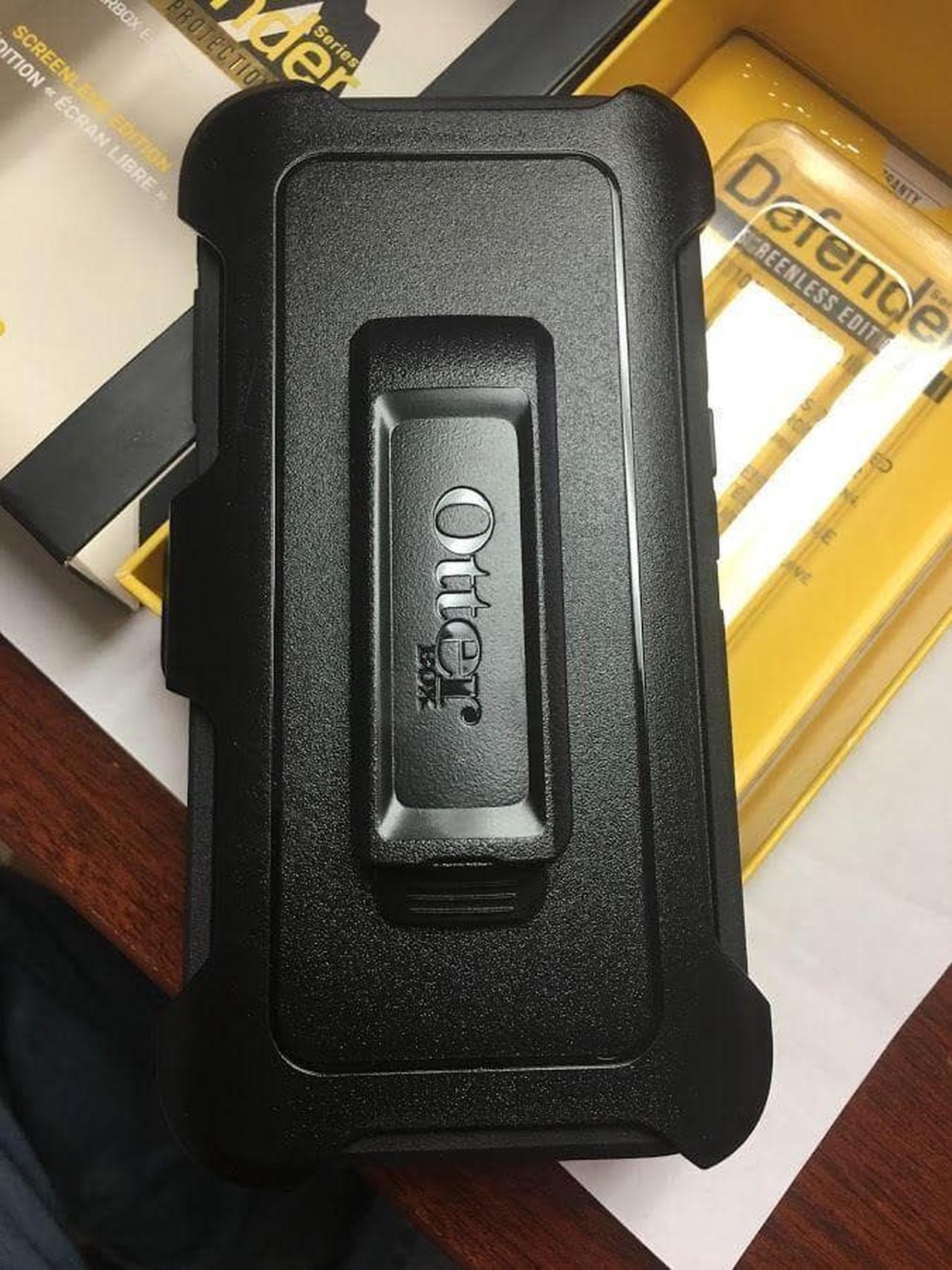 Alt view image 11 of 17 - Otterbox 77-54515 Black Defender Case for Galaxy Samsung GS8