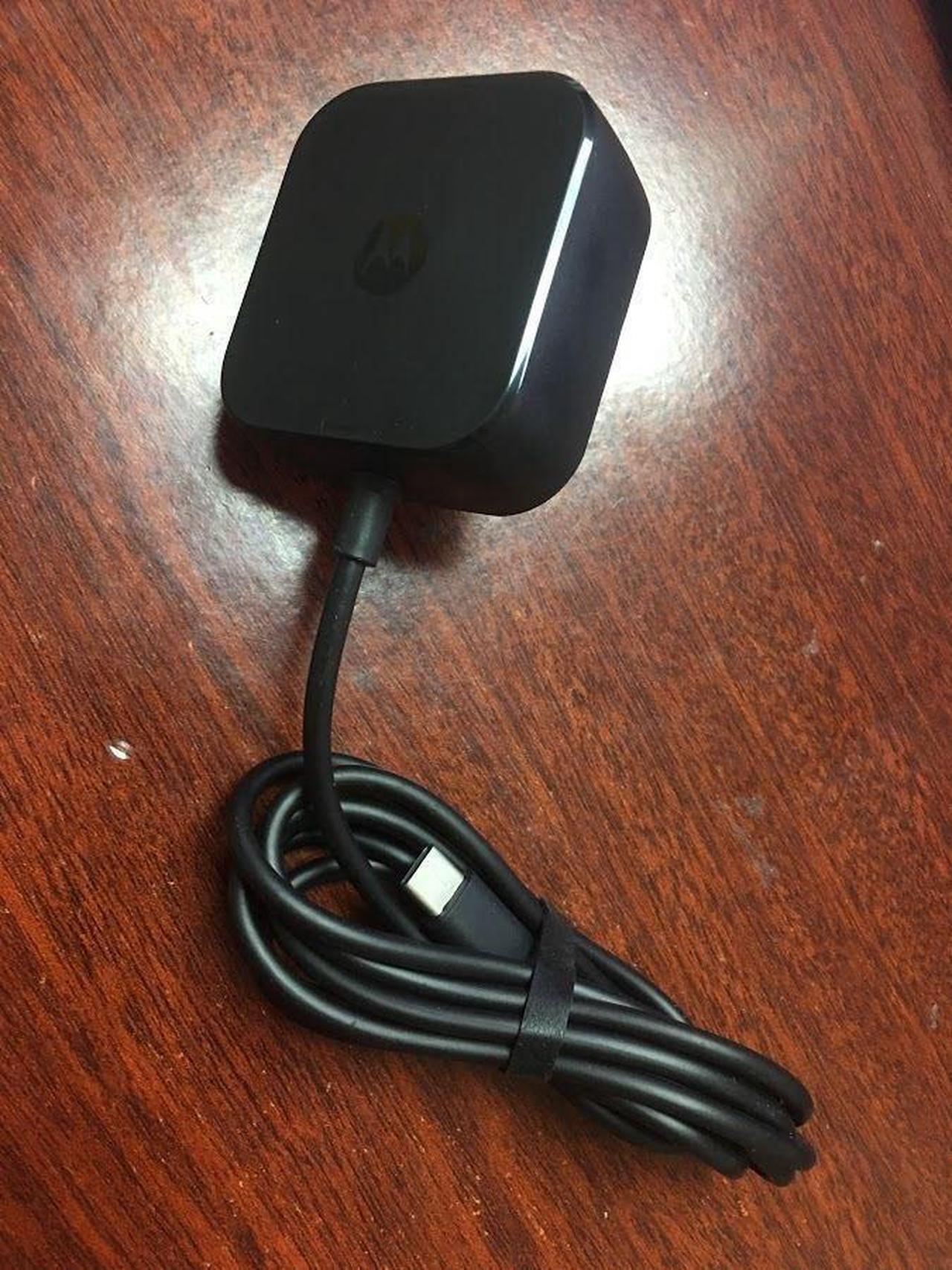 Alt view image 5 of 16 - Motorola TurboPower 15W USB Type-C Wall Charger - Universal - SPN5913A