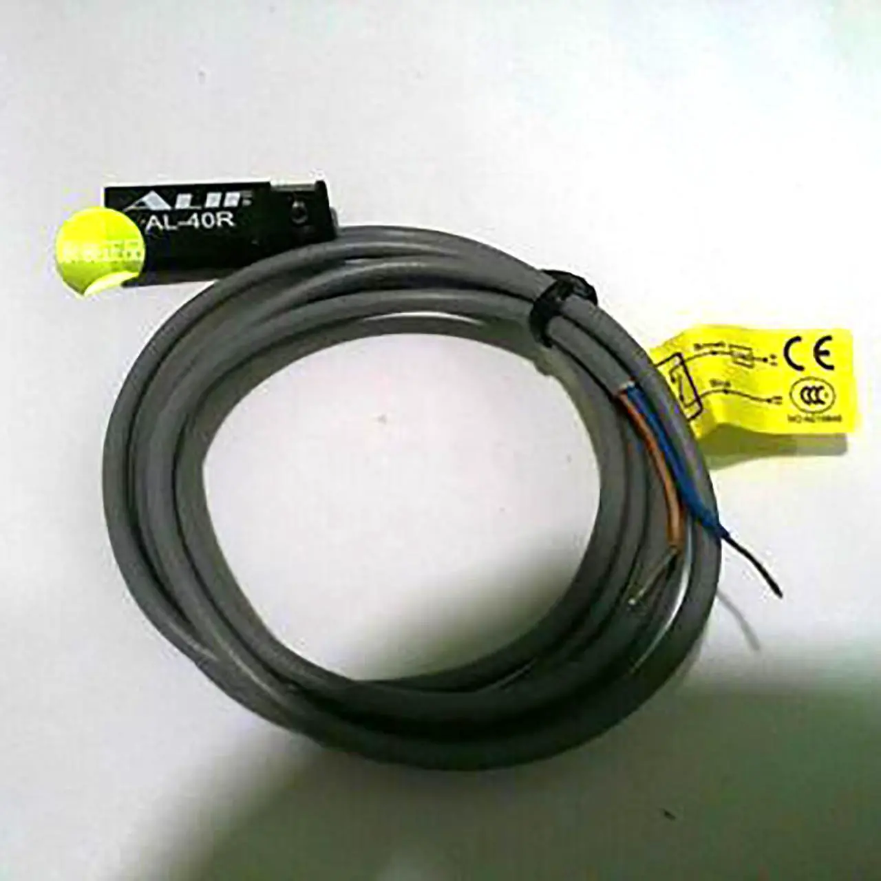 Main image of BANNER QM42VP6DQ Easy Mount Rectangular Housing Sensor