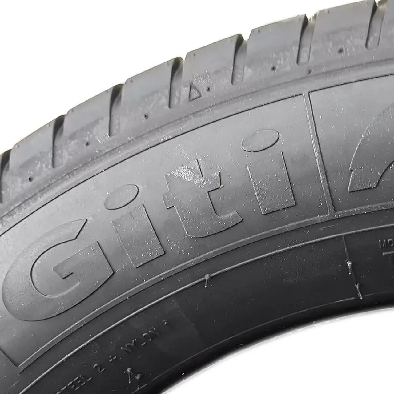 165/80R17 104M Giti Temporary Spare All Season Tire