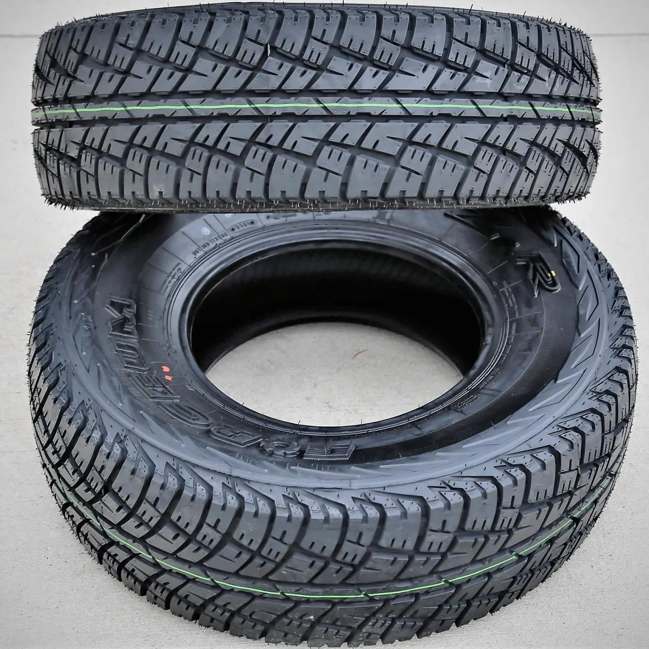 Alt view image 8 of 8 - LANDSPIDER CITYTRAXX H/P 215/50R17 95W BSW ALL SEASON TIRE