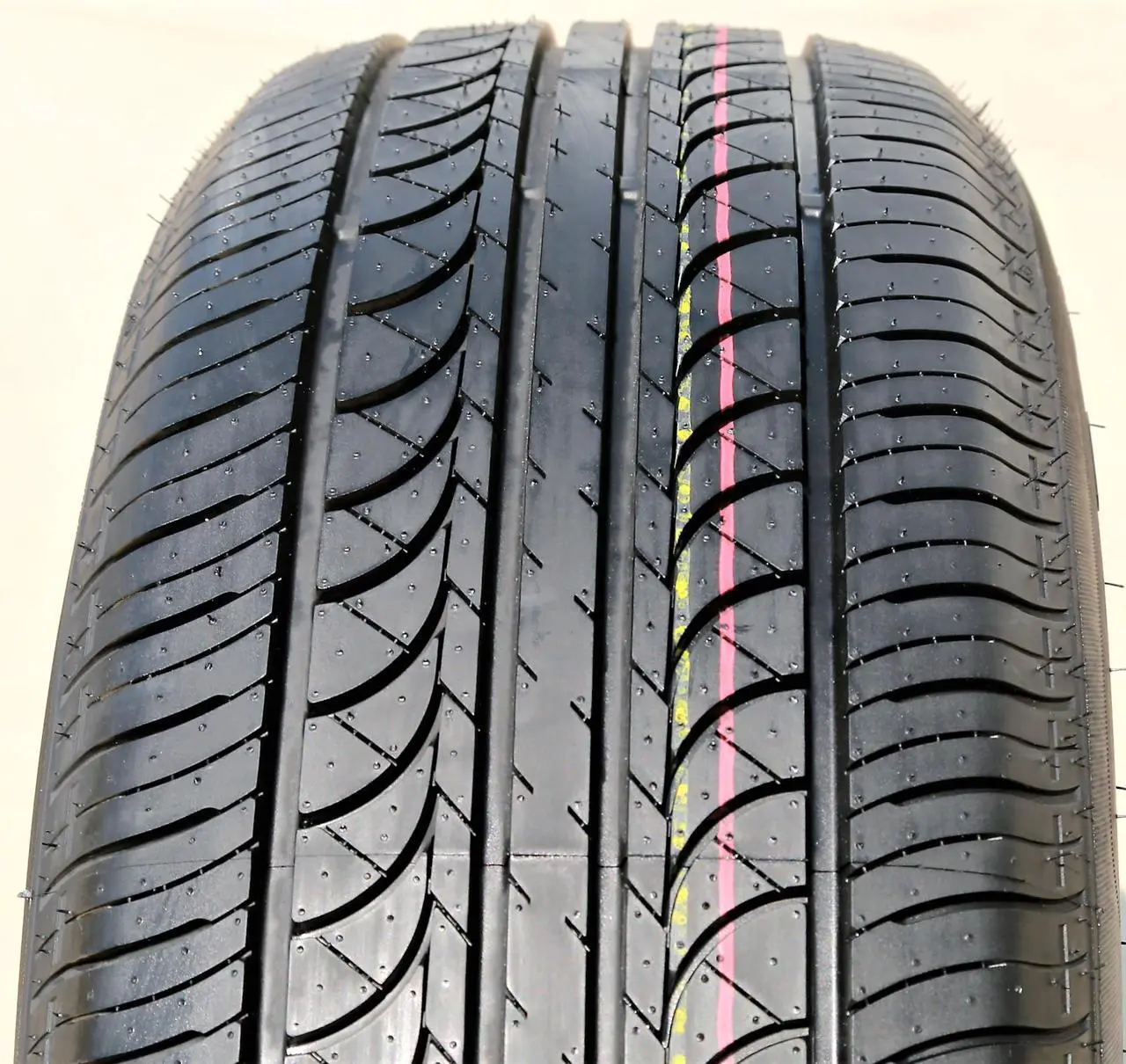 Alt view image 3 of 7 - 225/60R18 100H - Fullway PC369 Performance All Season Tire