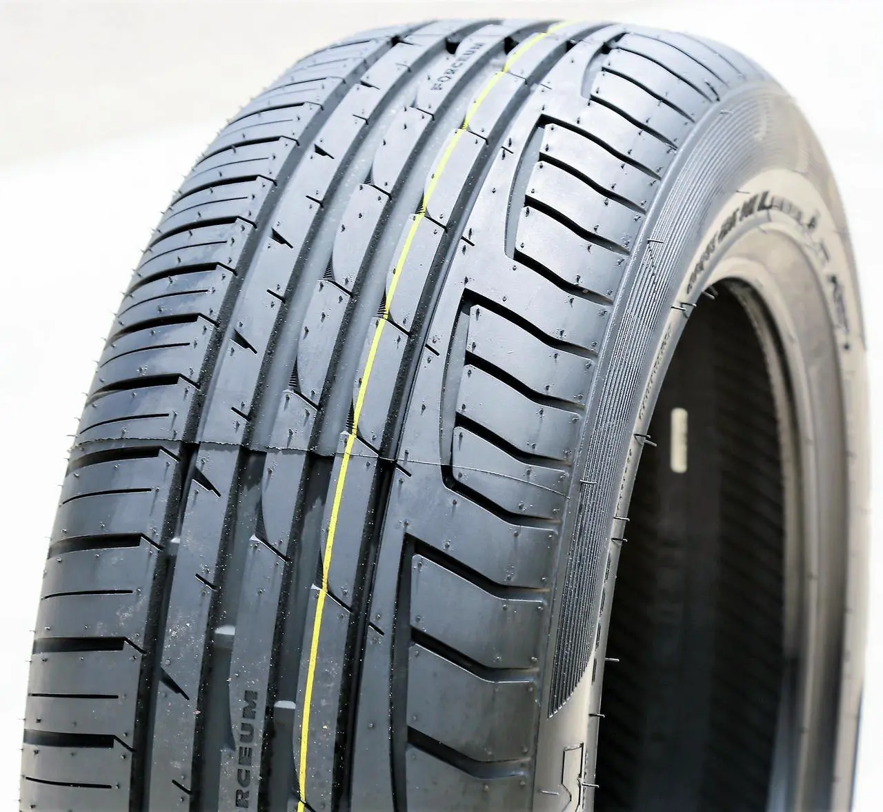 Alt view image 2 of 7 - 205/50R16 ZR 91W XL - Forceum Octa High Performance All Season Tire