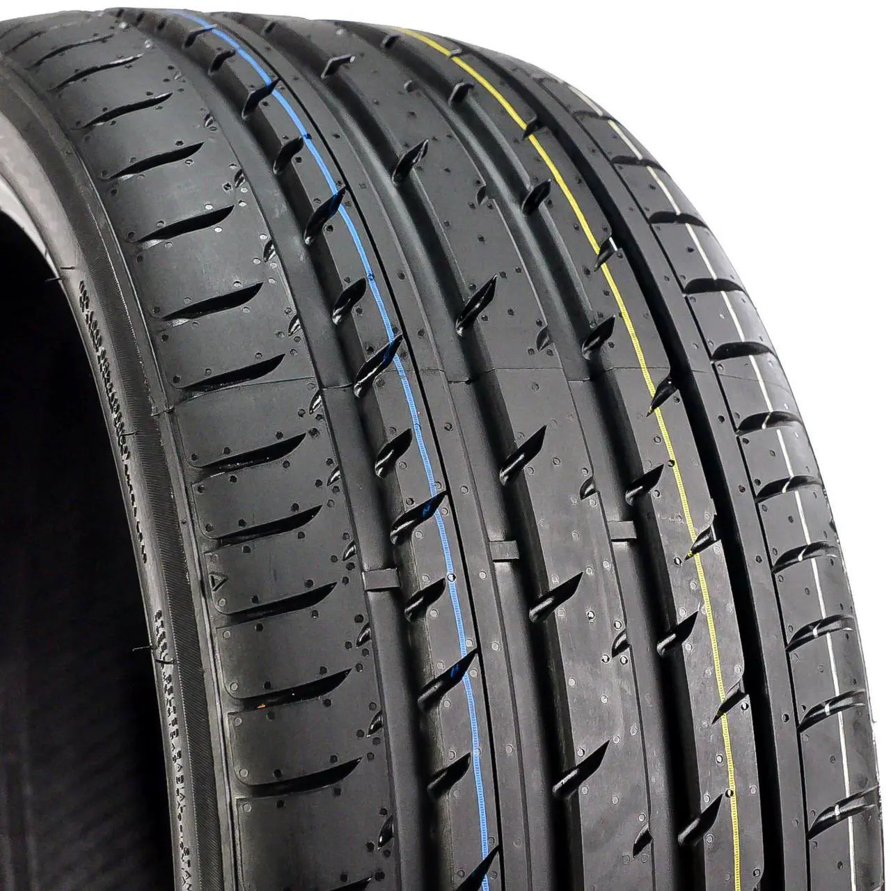 Alt view image 2 of 7 - 215/35R19 ZR 85W XL - Haida LECP HD927 High Performance Summer Tire