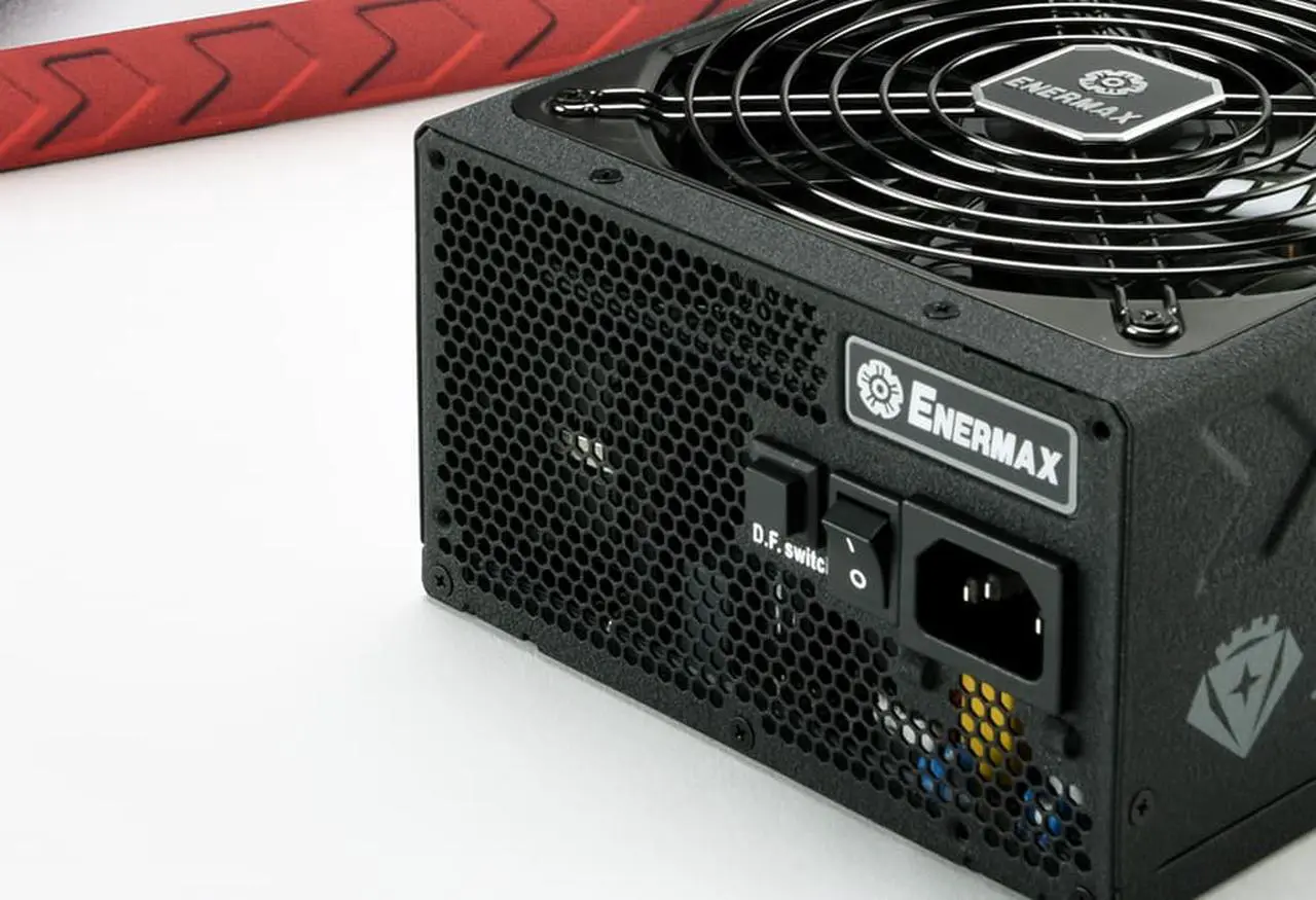 Alt view image 4 of 13 - Enermax MaxTytan 80 PLUS Titanium certified Full Modular 800W Power Supply with Amazing DFR Tech and D.F. switch, Individual Sleeved Cable, Smart Semi-fanless function, 10 years Warranty, EMT800EWT