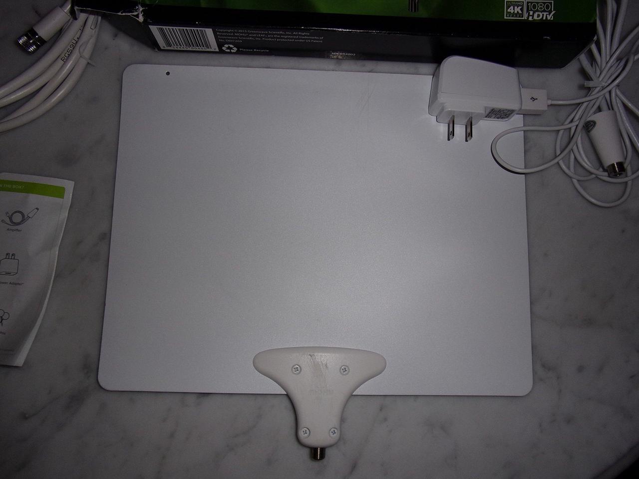 Alt view image 10 of 11 - Mohu MH-004002 Leaf Ultimate Amplified Indoor HDTV Antenna
