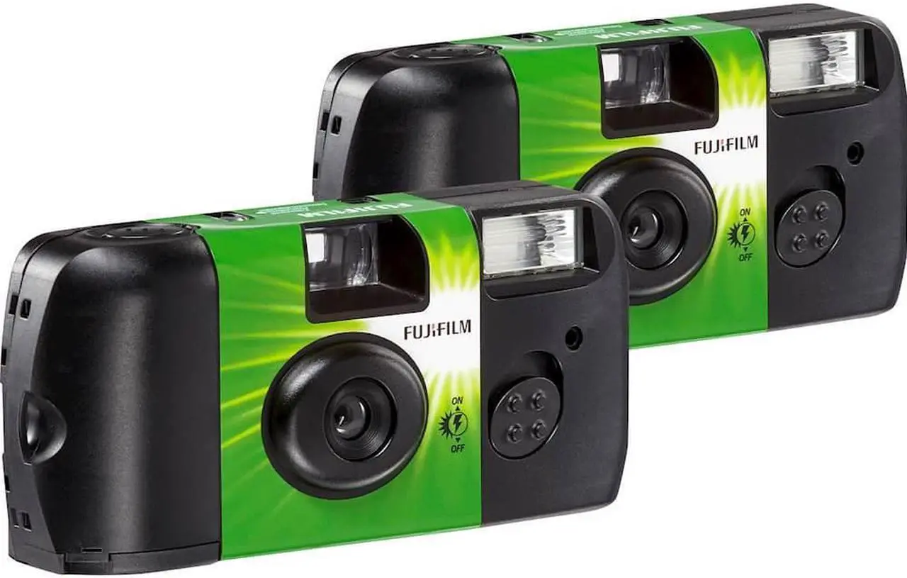 Alt view image 5 of 16 - Fujifilm - QuickSnap Disposable Film Camera (2-Pack) - Green